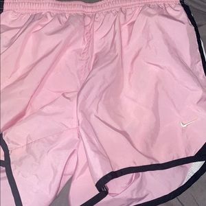 Nike shorts YOUTH XL